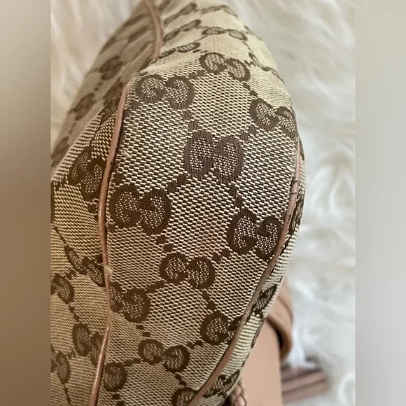 GUCCI Brown & Tan Monogram Canvas and Tan Leather Shoulder Bag (257032.204990) - Picture 10 of 15